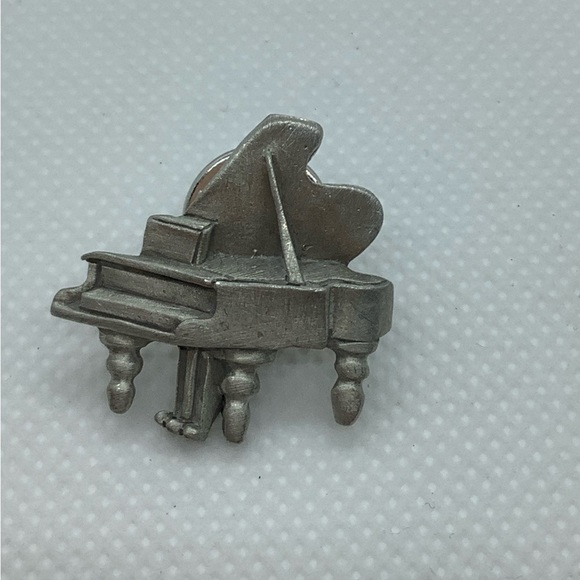Grand Piano Silver Tone Pin Pewter? - Picture 1 of 3